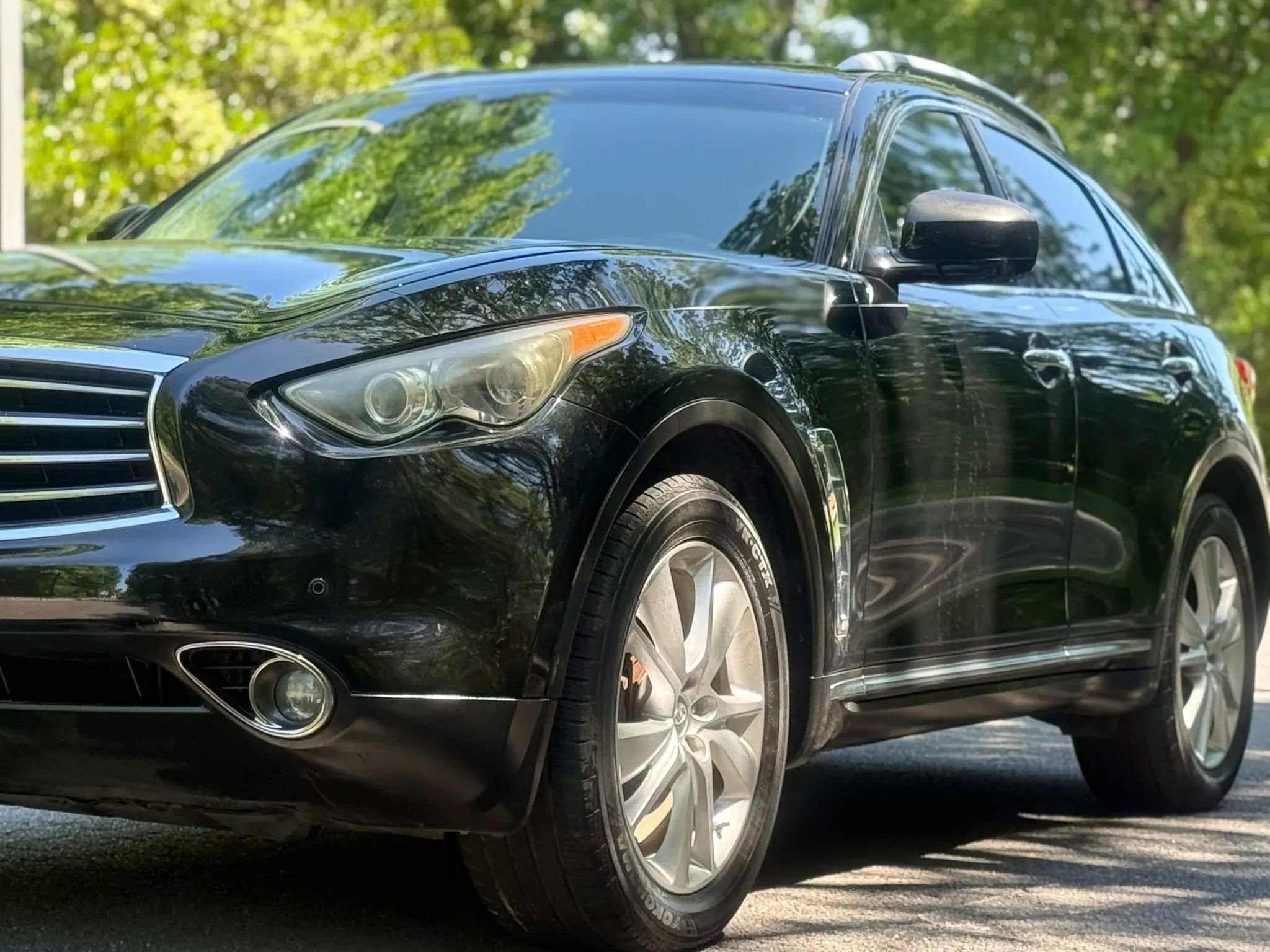 Used 2012 INFINITI FX35 2WD w/ Premium Pkg image 1