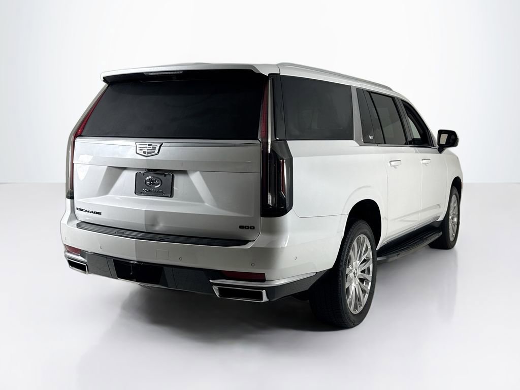 Used 2021 Cadillac Escalade ESV Premium Luxury image 5