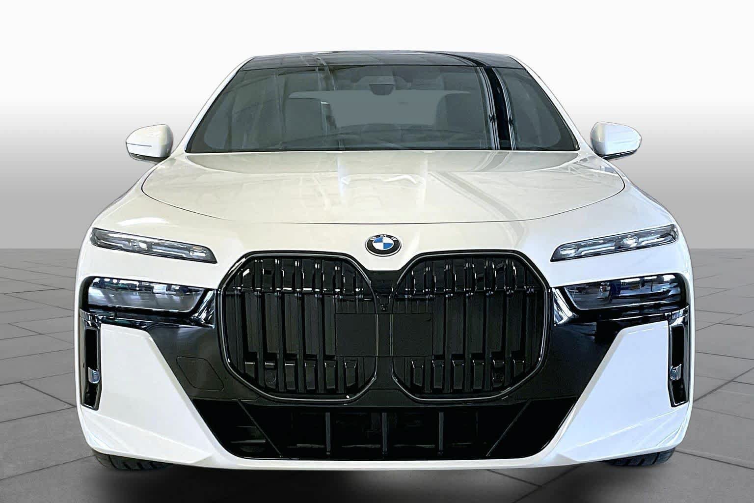 New 2026 BMW 740i xDrive w/ Executive Package AWD/4WD image 3