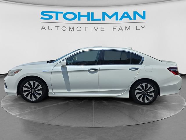 Used 2017 Honda Accord Touring image 8