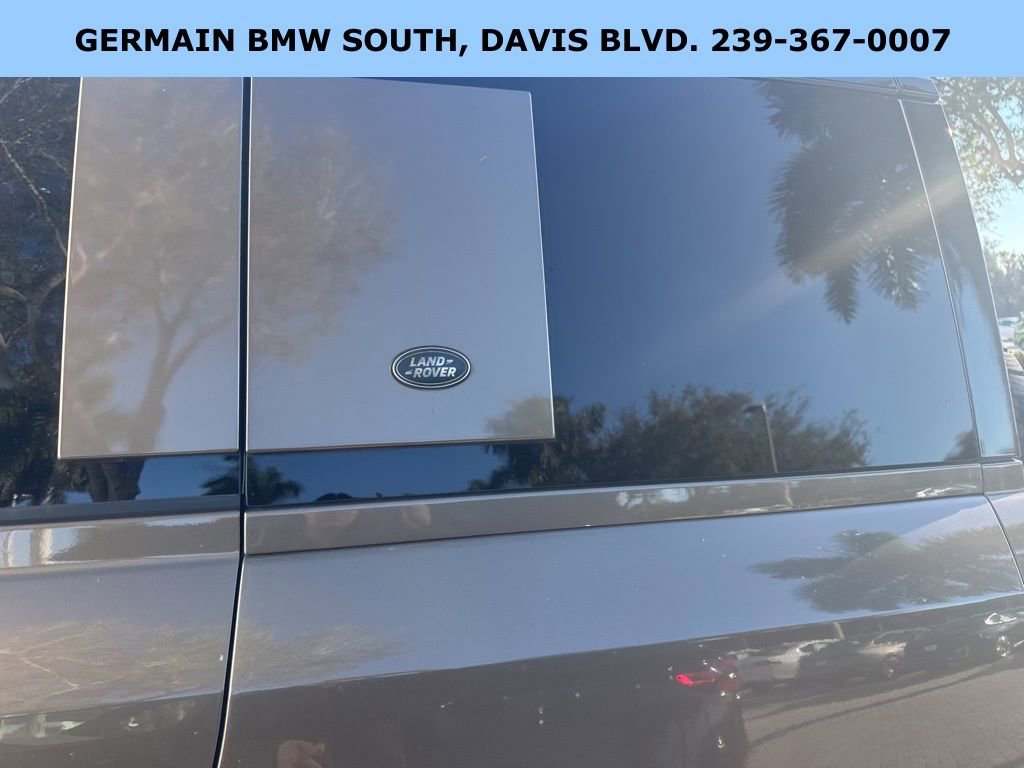 Used 2020 Land Rover Defender 110 SE image 8