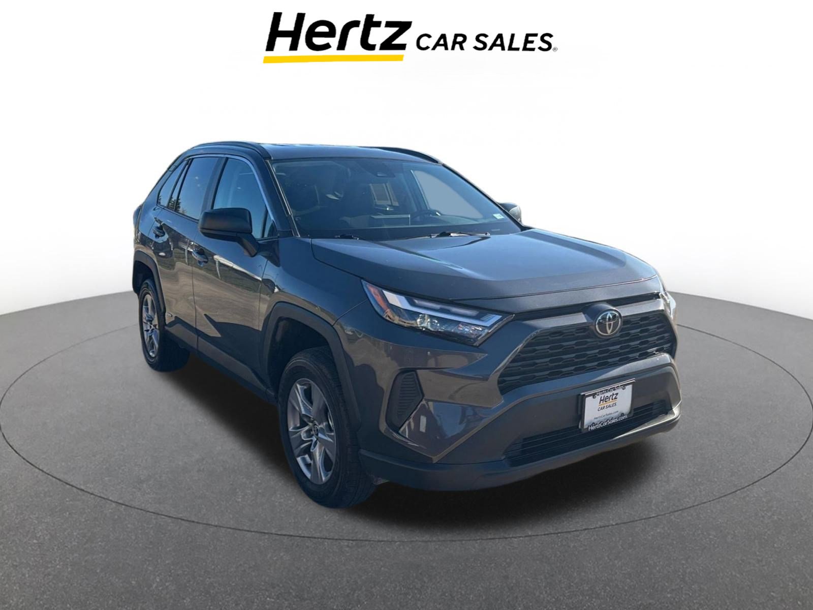 Used 2025 Toyota RAV4 LE video 1