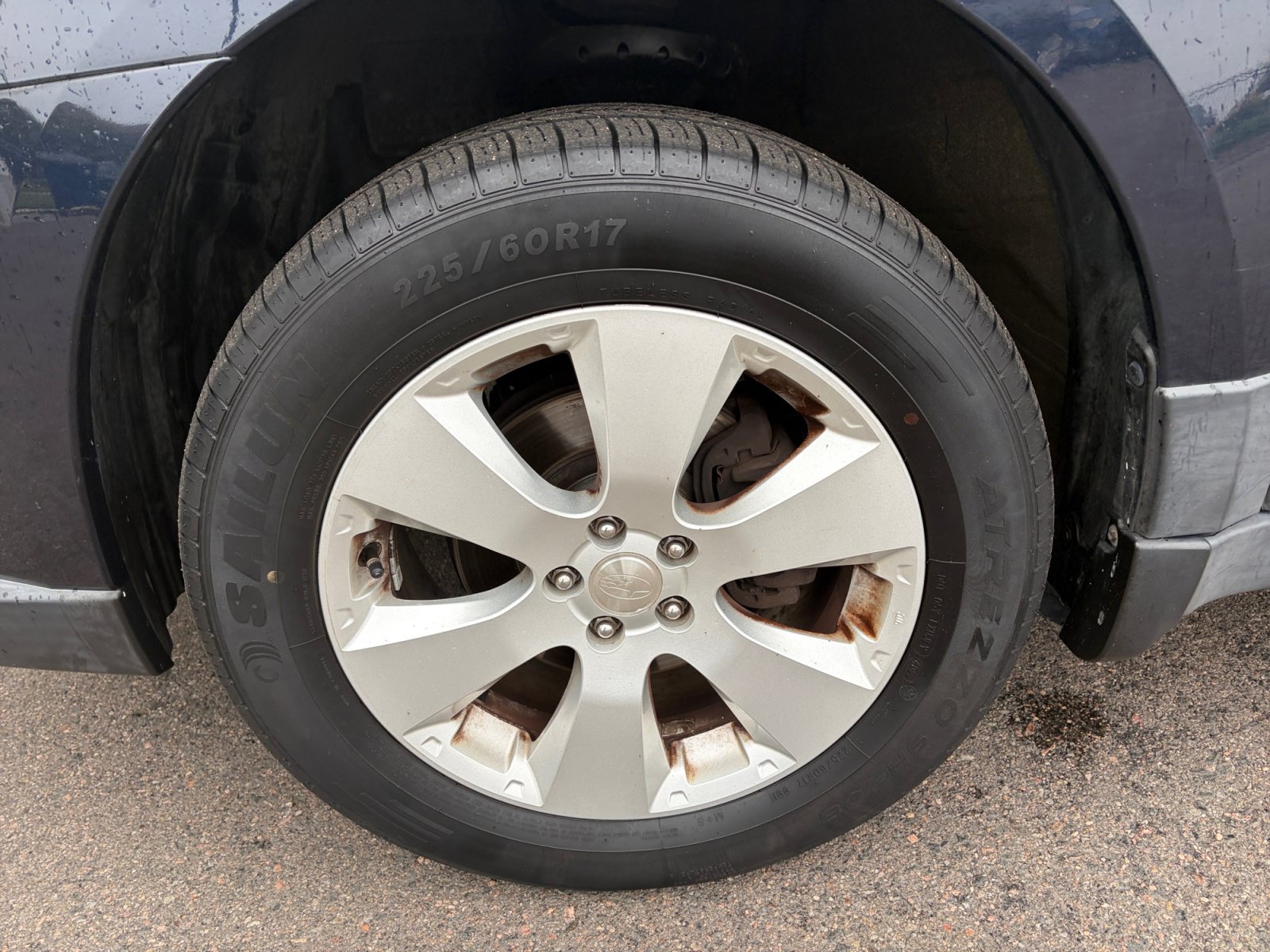 Used 2012 Subaru Outback 2.5i w/ Alloy Wheel Pkg AWD/4WD image 10