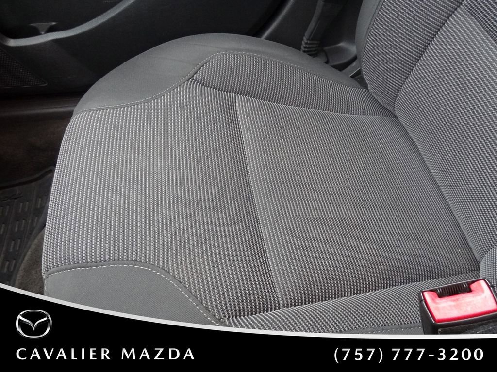 Used 2015 Ford Taurus SEL image 31