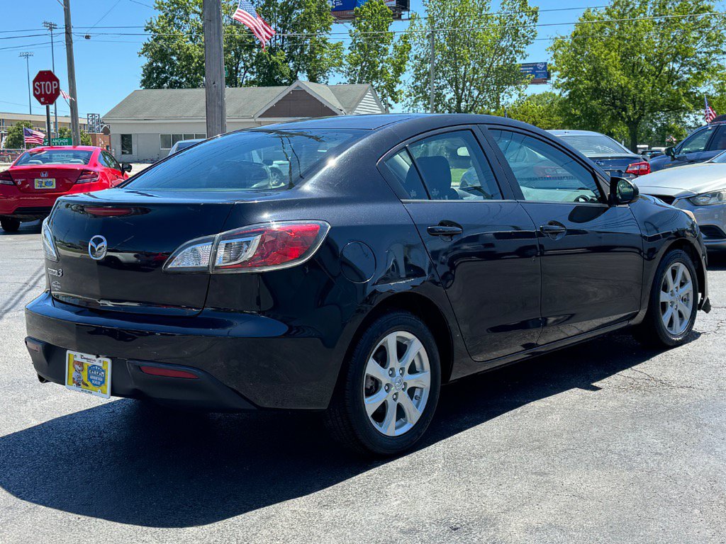 Used 2010 MAZDA MAZDA3 i Touring FWD image 5