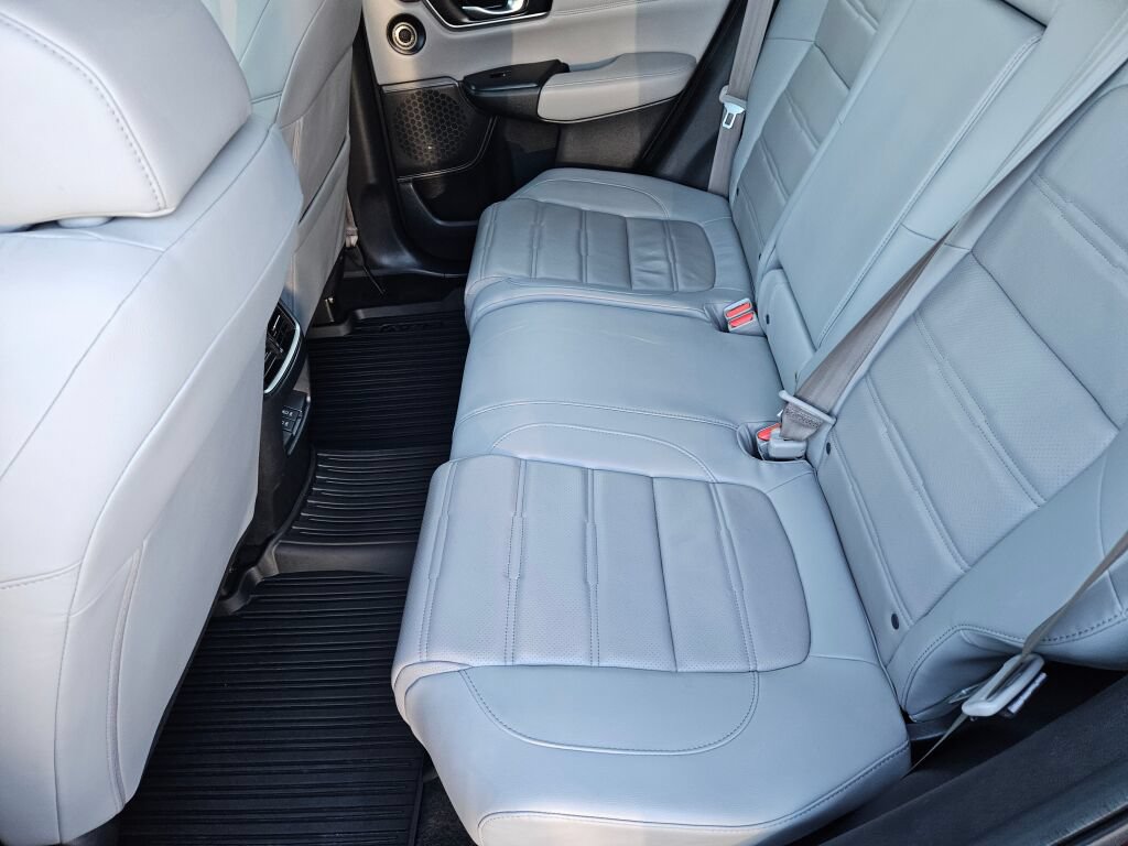 Used 2018 Honda CR-V Touring image 15