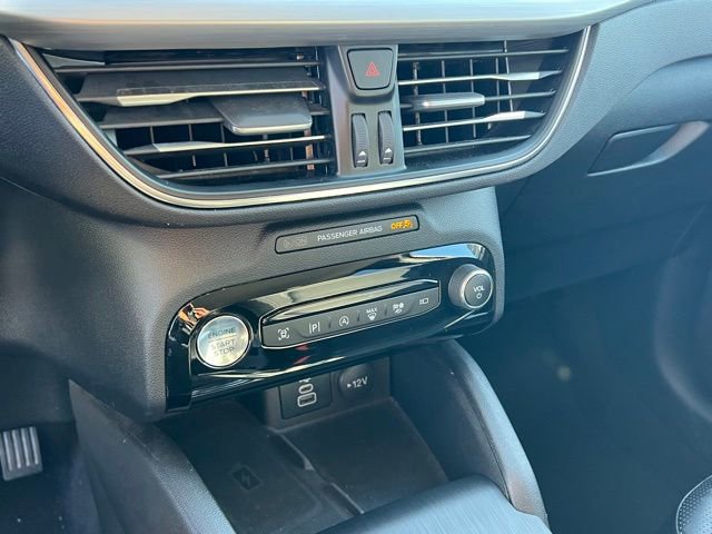 Used 2024 Ford Escape Platinum image 21