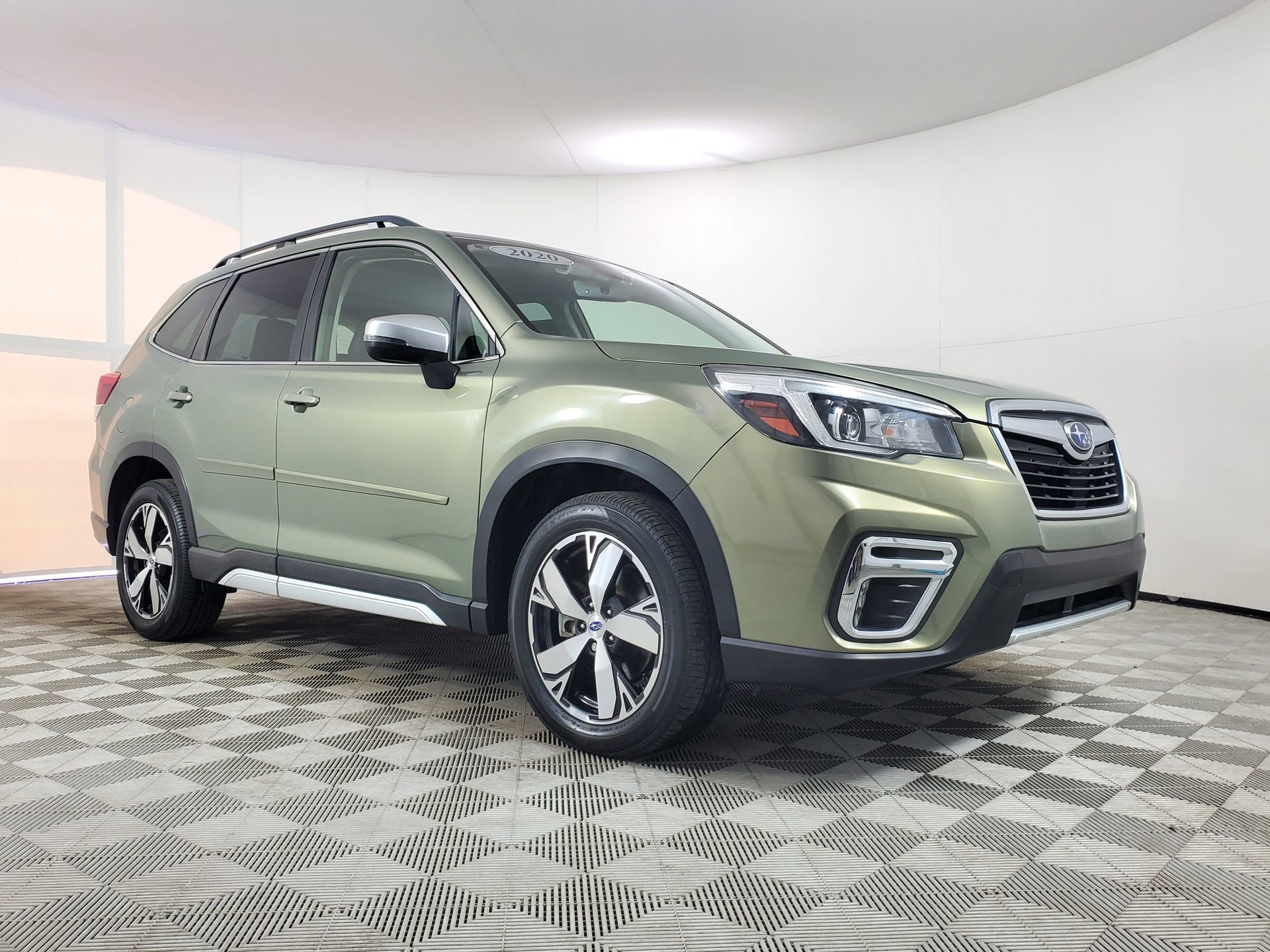 Used 2020 Subaru Forester Touring w/ Popular Package #2 image 1