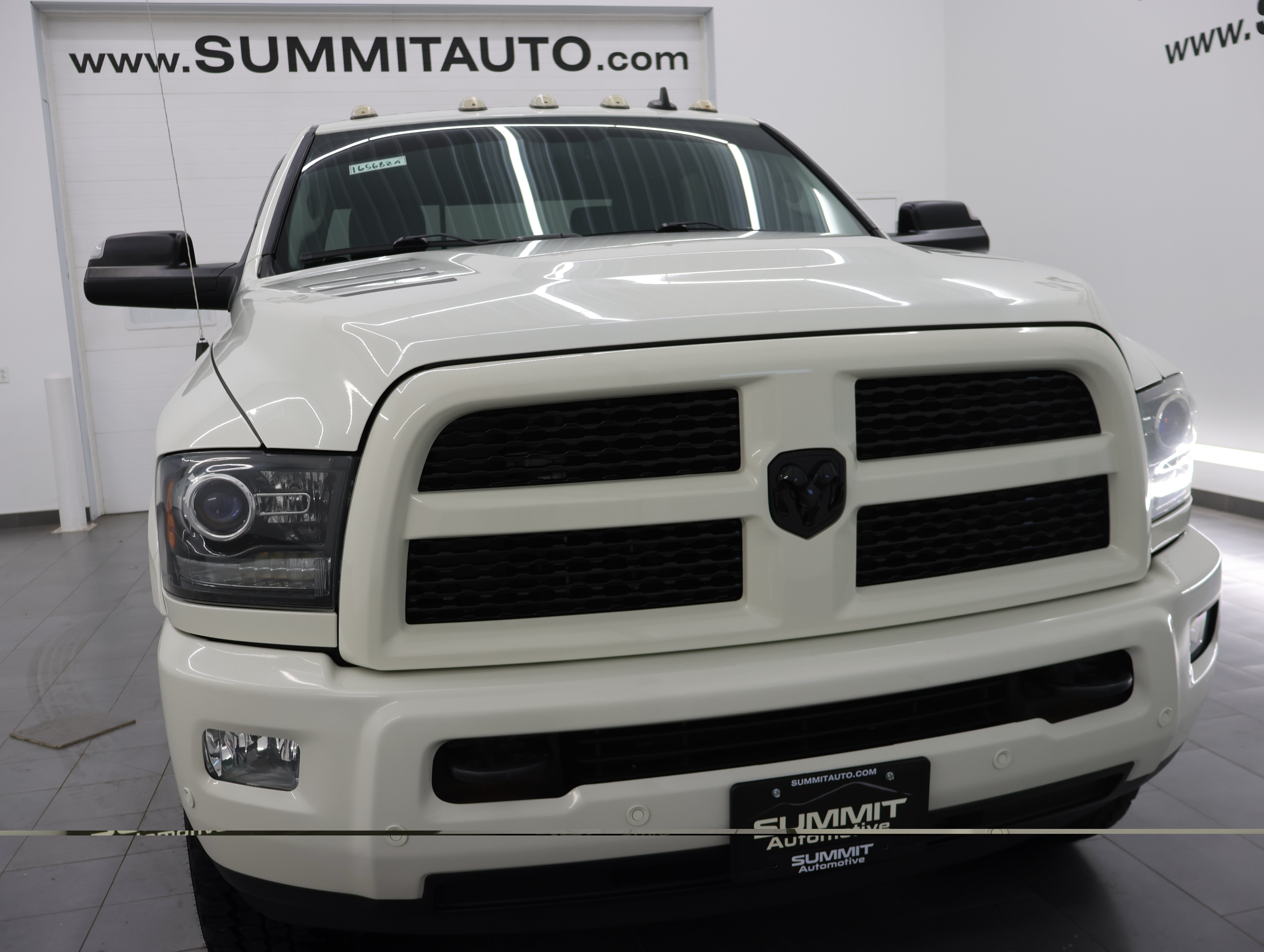 Used 2017 RAM 2500 Laramie w/ Sport Appearance Group AWD/4WD image 21