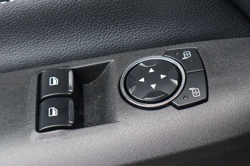 Used 2023 Ford Mustang Coupe RWD image 19