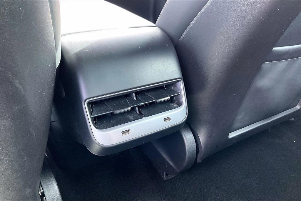 Used 2019 Tesla Model 3 Long Range image 30