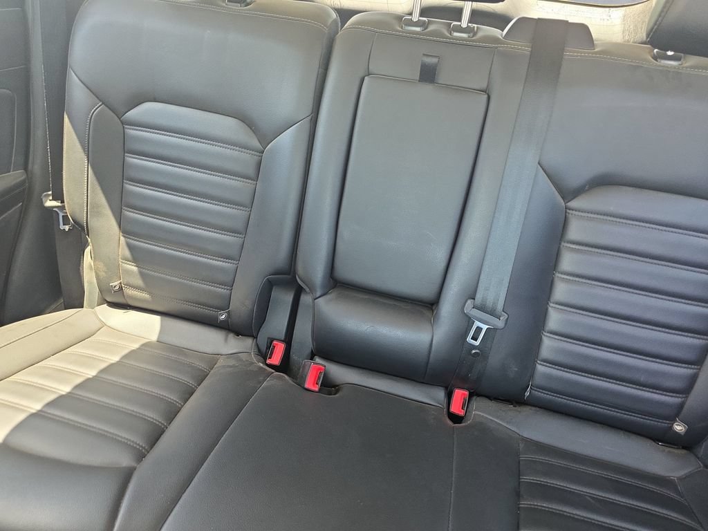 Used 2020 Ford Edge SEL FWD image 13
