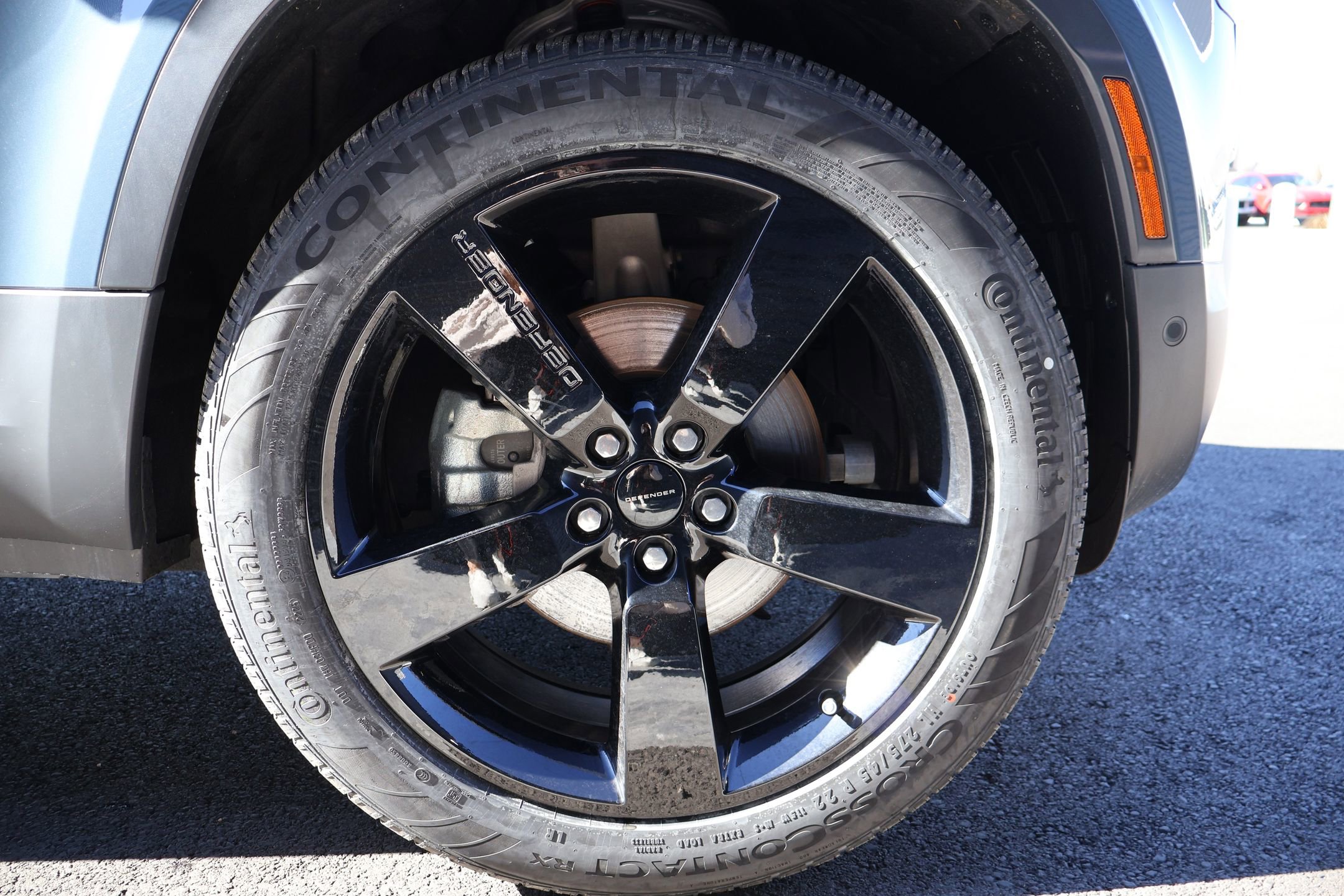 Used 2025 Land Rover Defender 110 S image 29