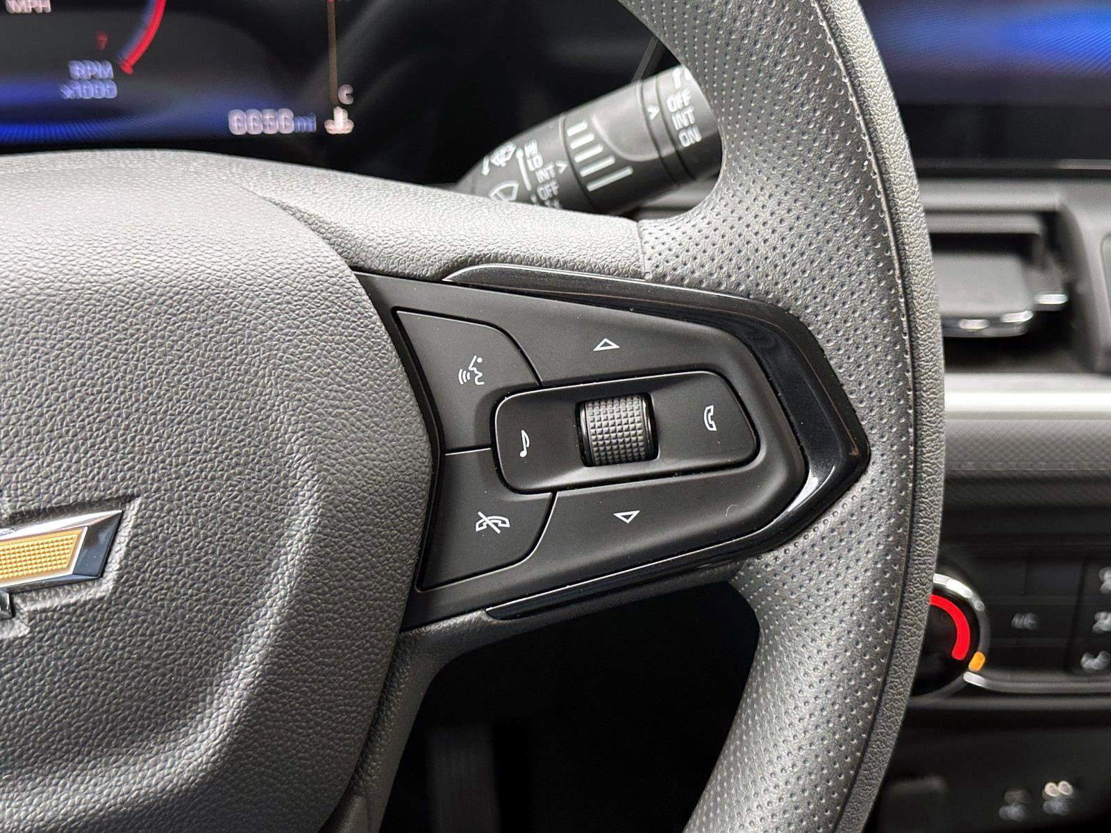 Certified 2025 Chevrolet TrailBlazer LS w/ LS Convenience Package image 19