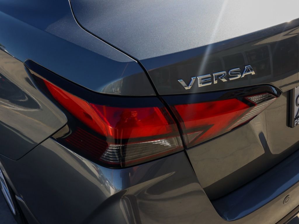 Used 2025 Nissan Versa S w/ Trunk Package image 7