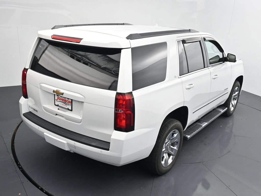 Used 2017 Chevrolet Tahoe LT w/ LT Signature Package AWD/4WD image 32
