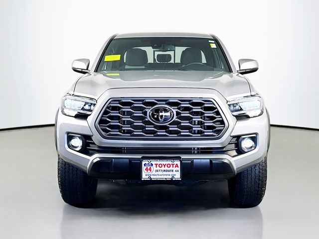 Certified 2023 Toyota Tacoma TRD Off-Road AWD/4WD image 11
