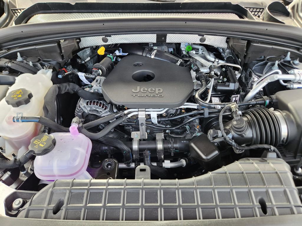 New 2026 Jeep Grand Cherokee Altitude image 19