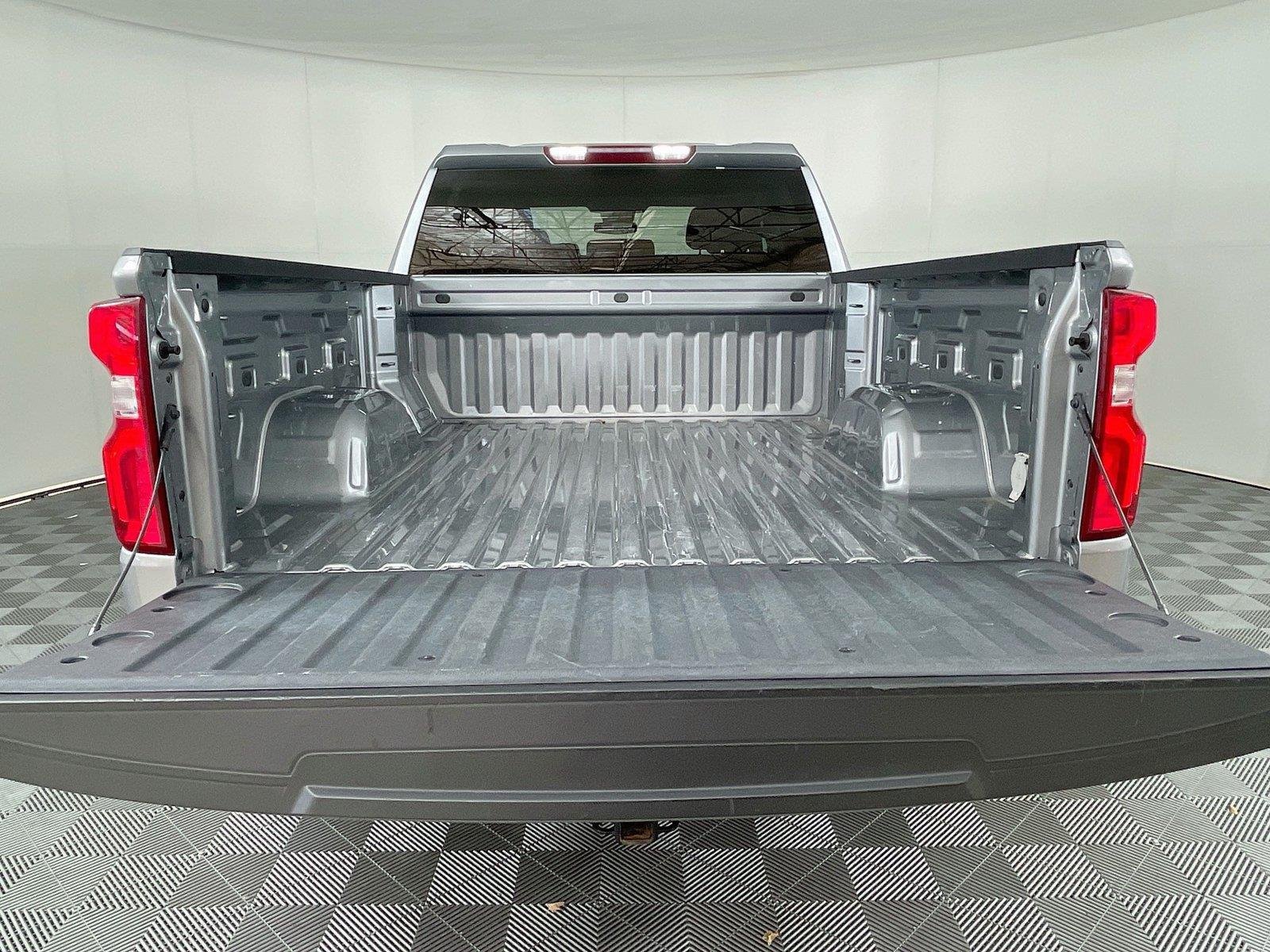 Certified 2024 Chevrolet Silverado 1500 RST w/ LPO, Dark Essentials Package AWD/4WD image 28