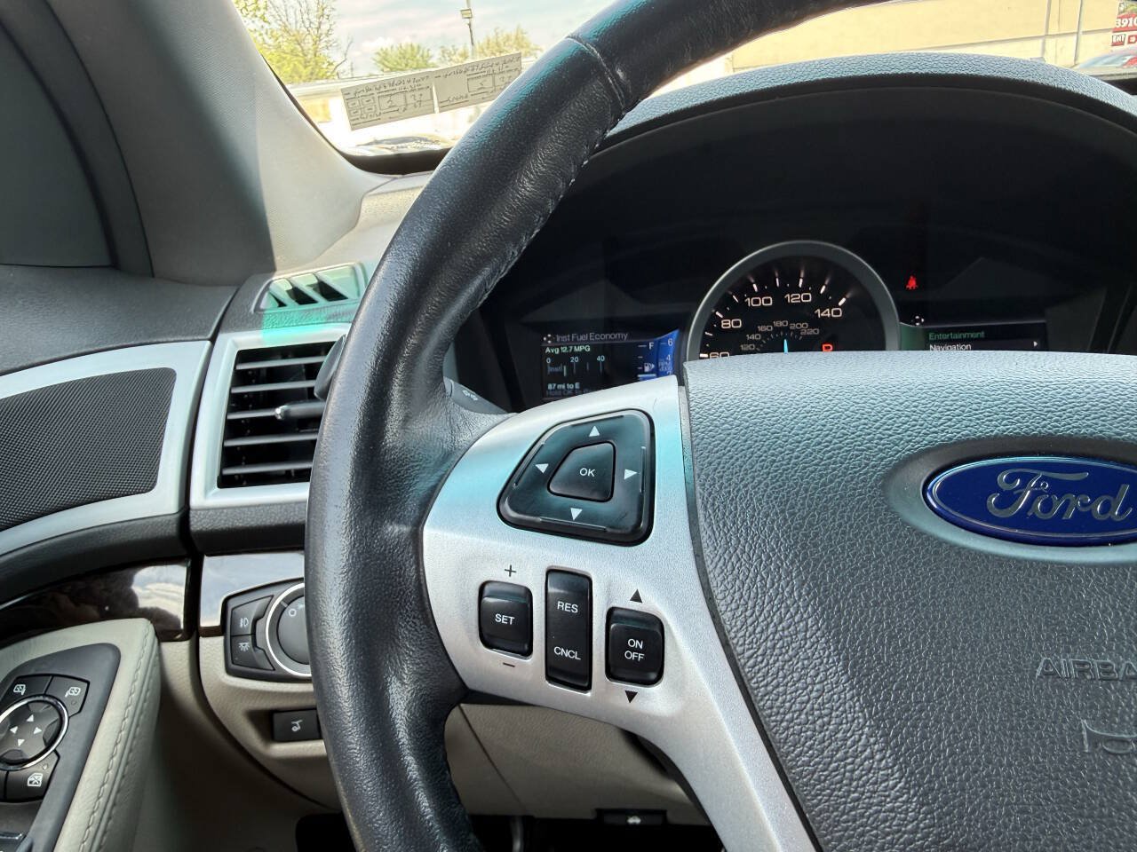 Used 2014 Ford Explorer Limited w/ Equipment Group 302A AWD/4WD image 16