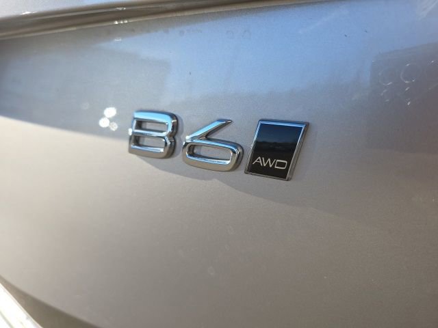 Certified 2025 Volvo XC90 B6 Ultra w/ Lounge Package image 16