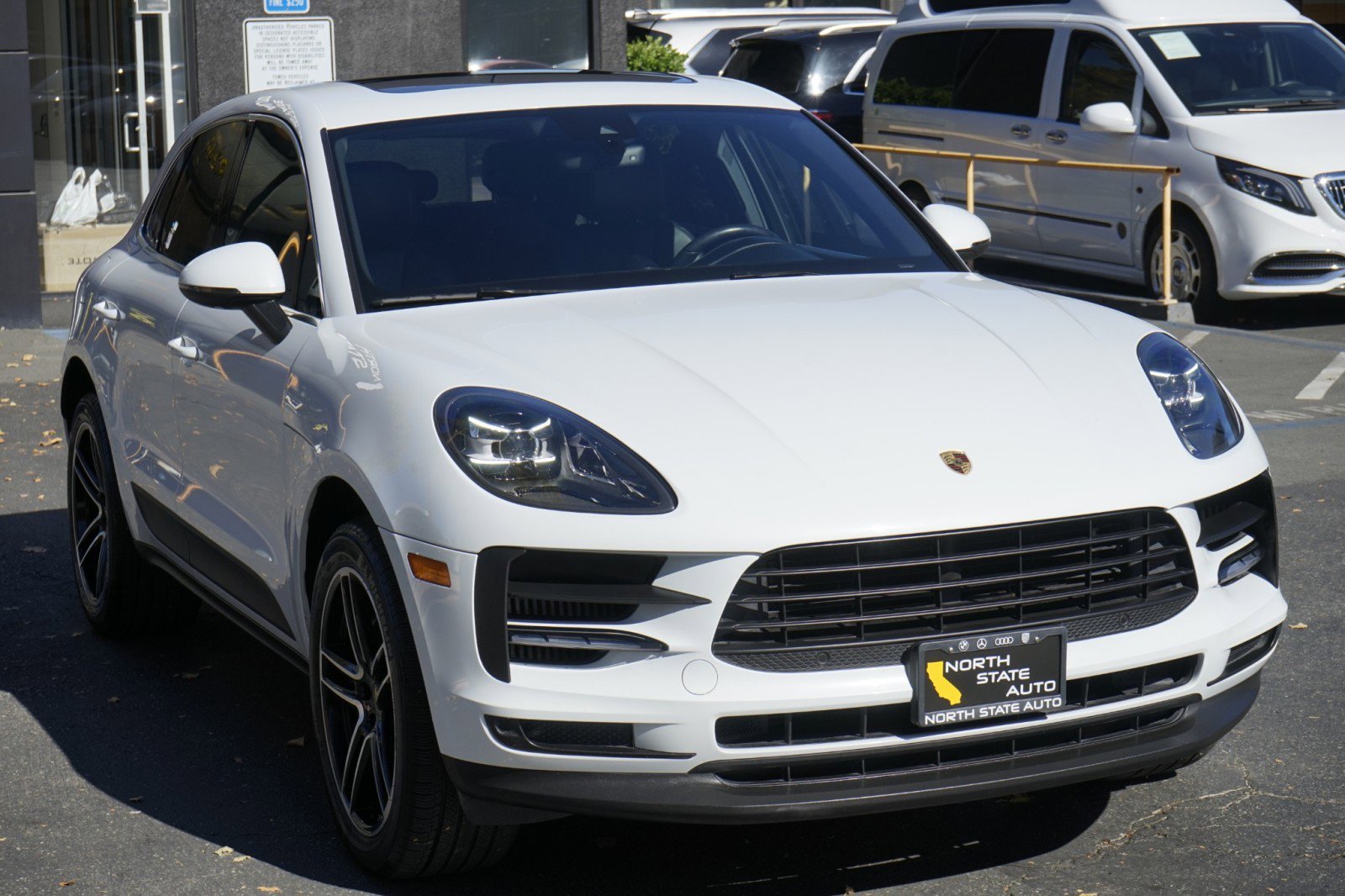 Used 2020 Porsche Macan S image 6