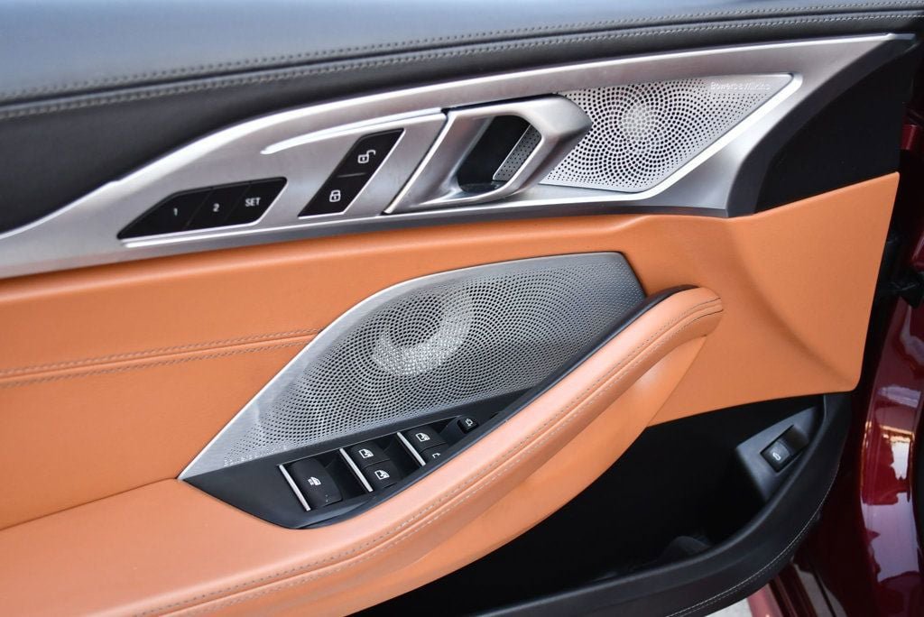 Used 2022 BMW 840i Convertible RWD image 12