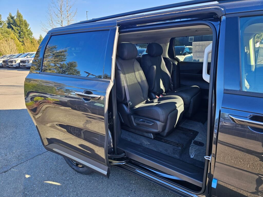 New 2026 Kia Carnival SX Prestige image 28