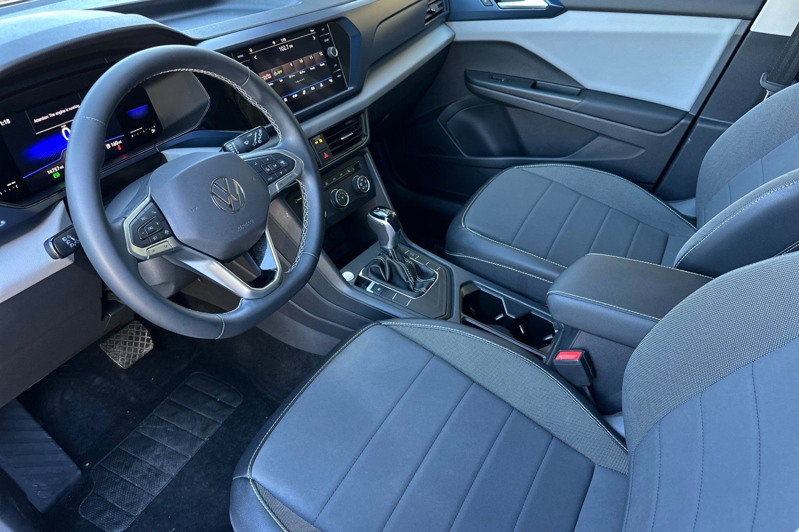 Used 2022 Volkswagen Taos SE image 10