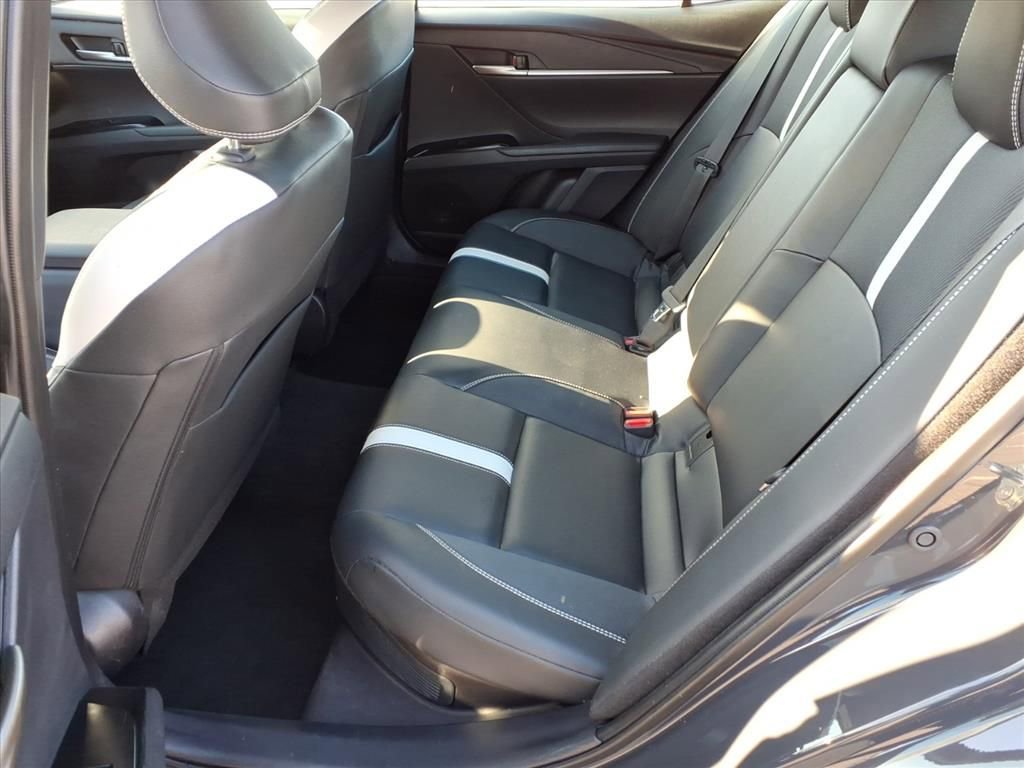 Certified 2025 Toyota Camry SE image 10
