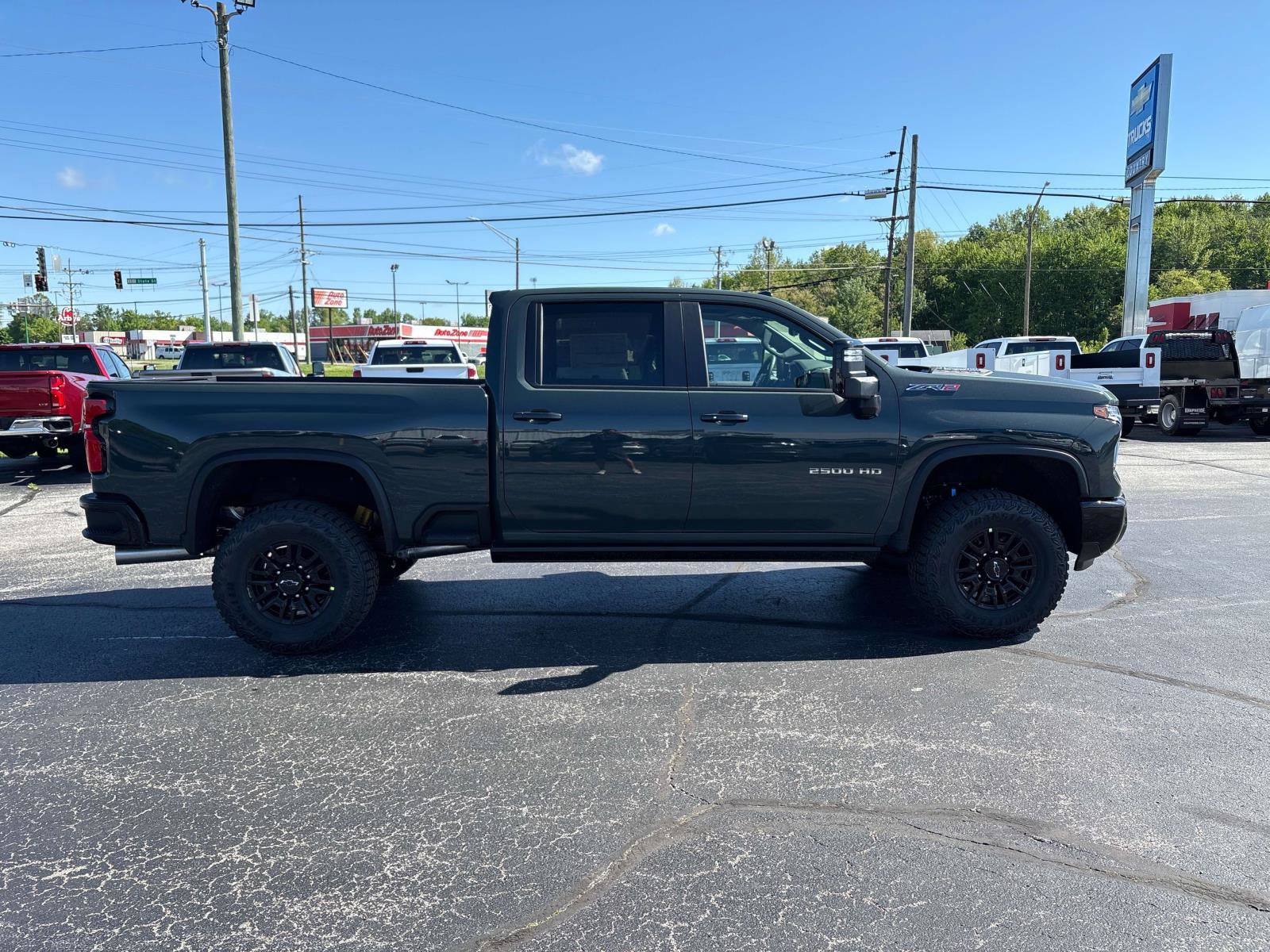 New 2026 Chevrolet Silverado 2500 ZR2 w/ LPO, Dark Essentials Package AWD/4WD image 5