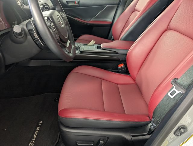 Used 2025 Lexus IS 350 F Sport RWD image 13