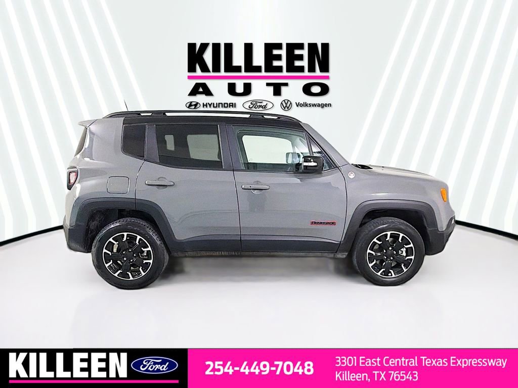 Used 2023 Jeep Renegade Trailhawk w/ Sun/Sound Group image 9