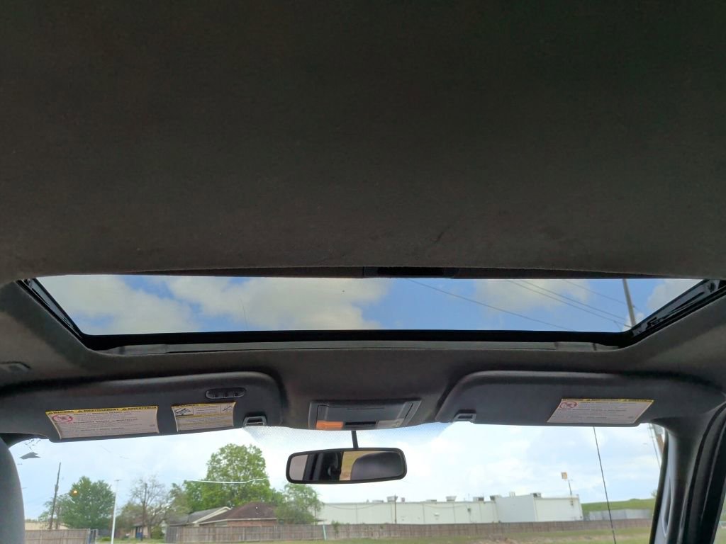 Used 2015 Ford F250 Platinum w/ FX4 Off-Road Package image 23