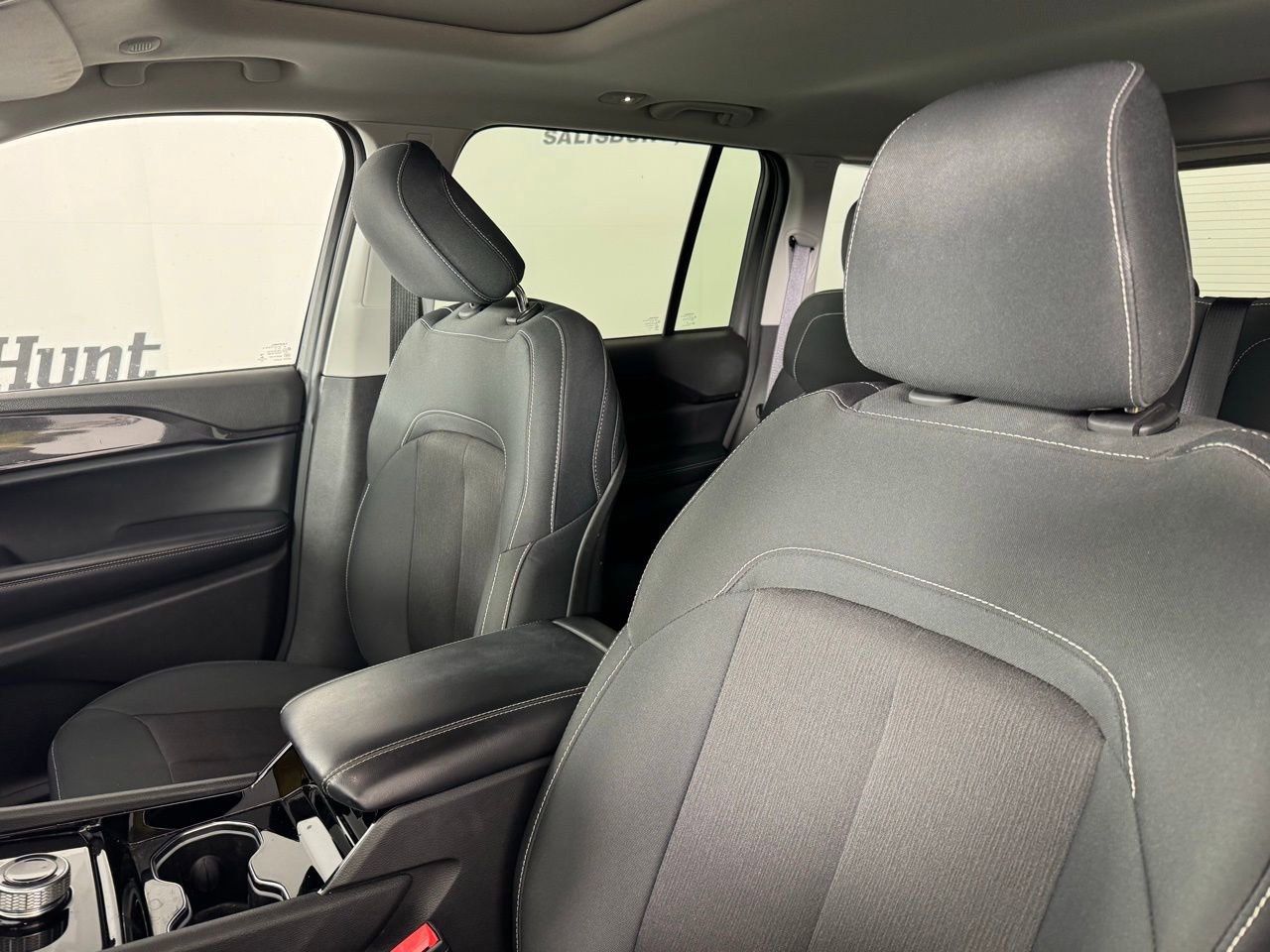 Used 2023 Jeep Grand Cherokee Laredo w/ Trailer Tow Prep Group (B) image 3