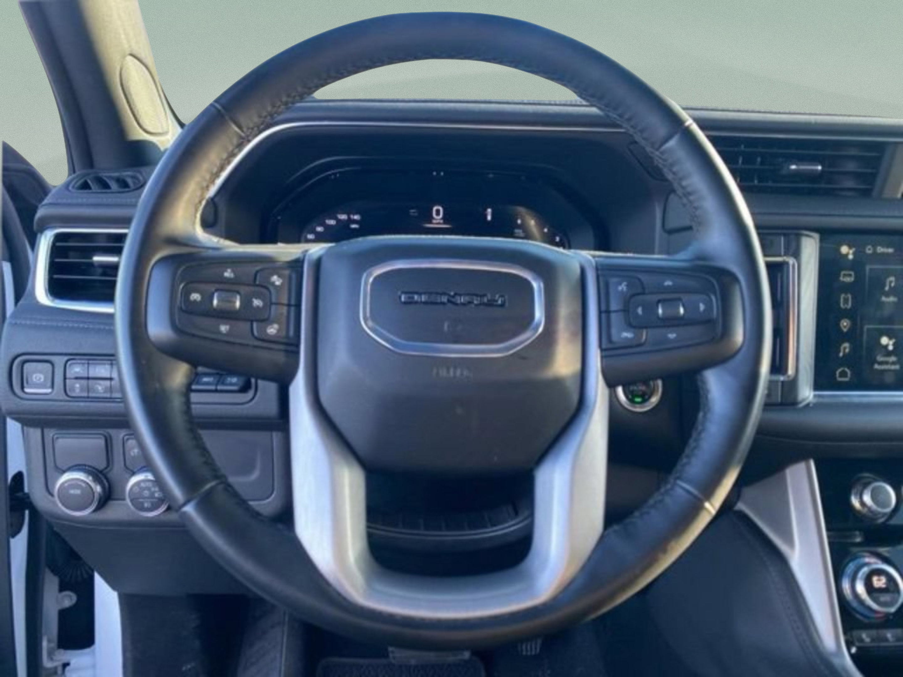 Used 2024 GMC Yukon XL Denali RWD image 14