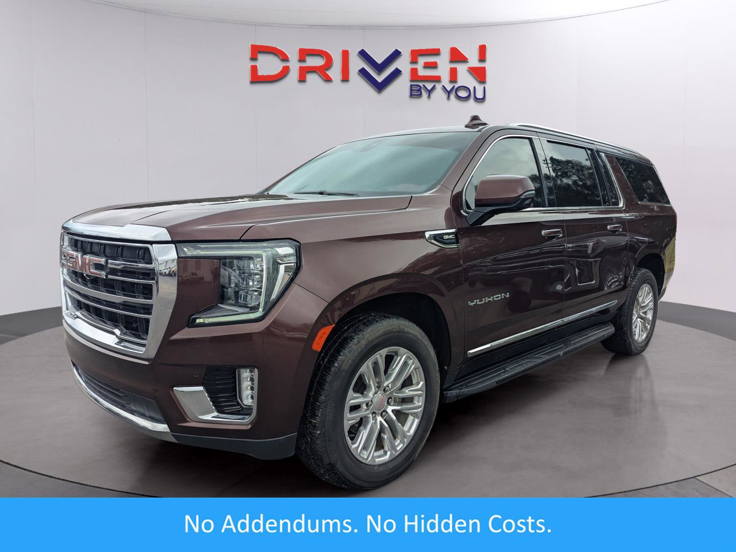 Used 2022 GMC Yukon XL SLT w/ SLT Luxury Package image 1