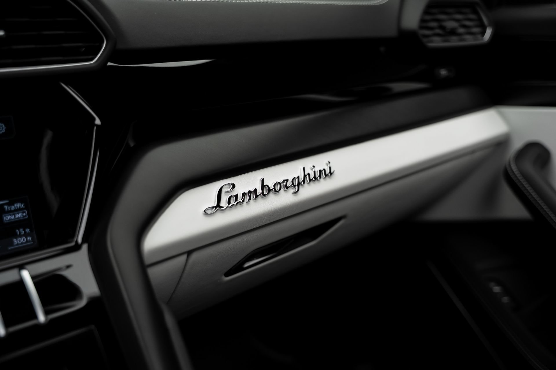 Used 2024 Lamborghini Urus S AWD/4WD image 53