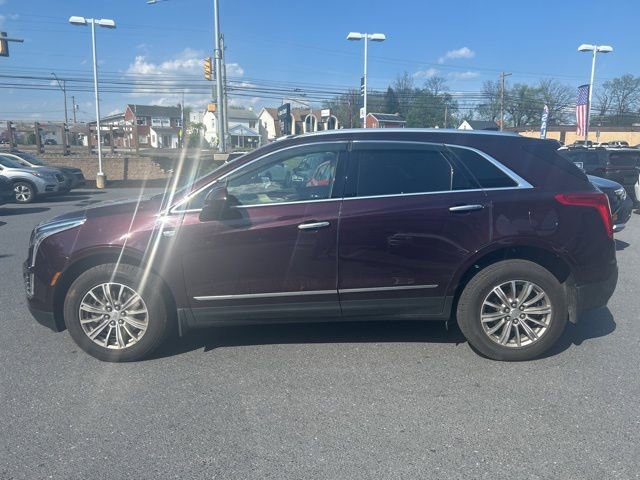 Used 2017 Cadillac XT5 Luxury w/ Driver Awareness Package image 7