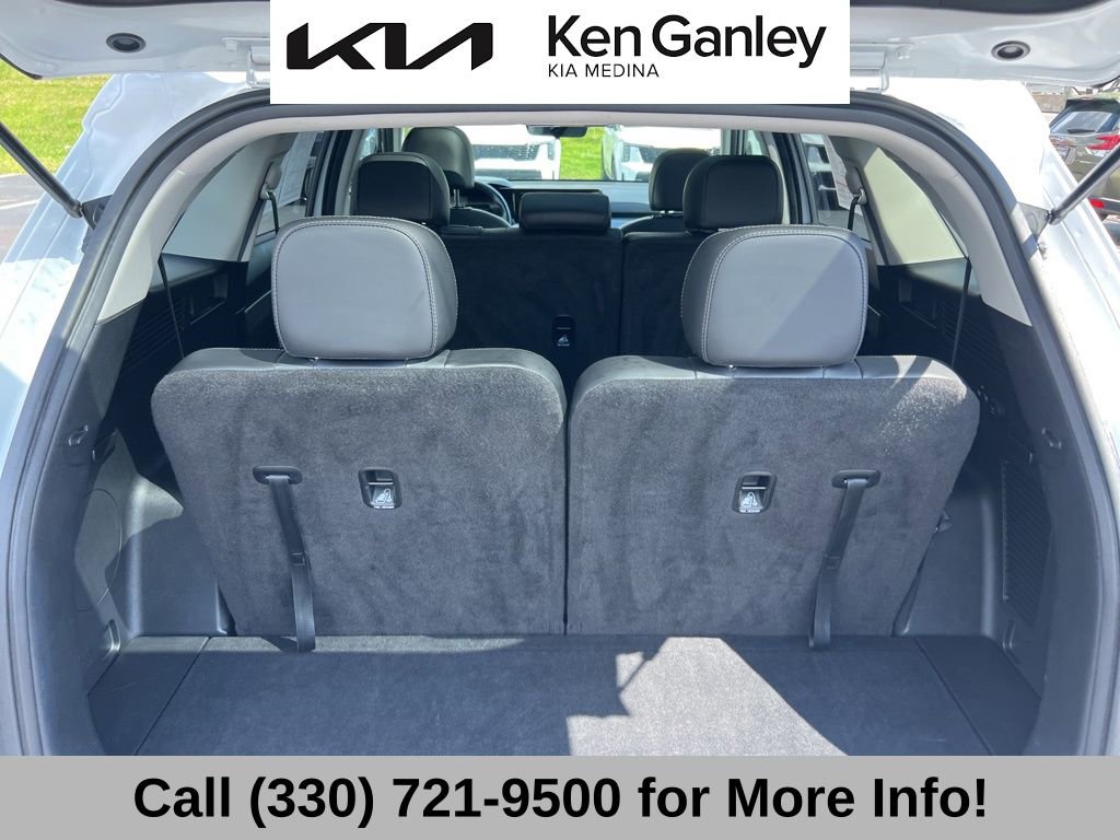 Certified 2023 Kia Sorento S w/ Panoramic Sunroof Package FWD image 52
