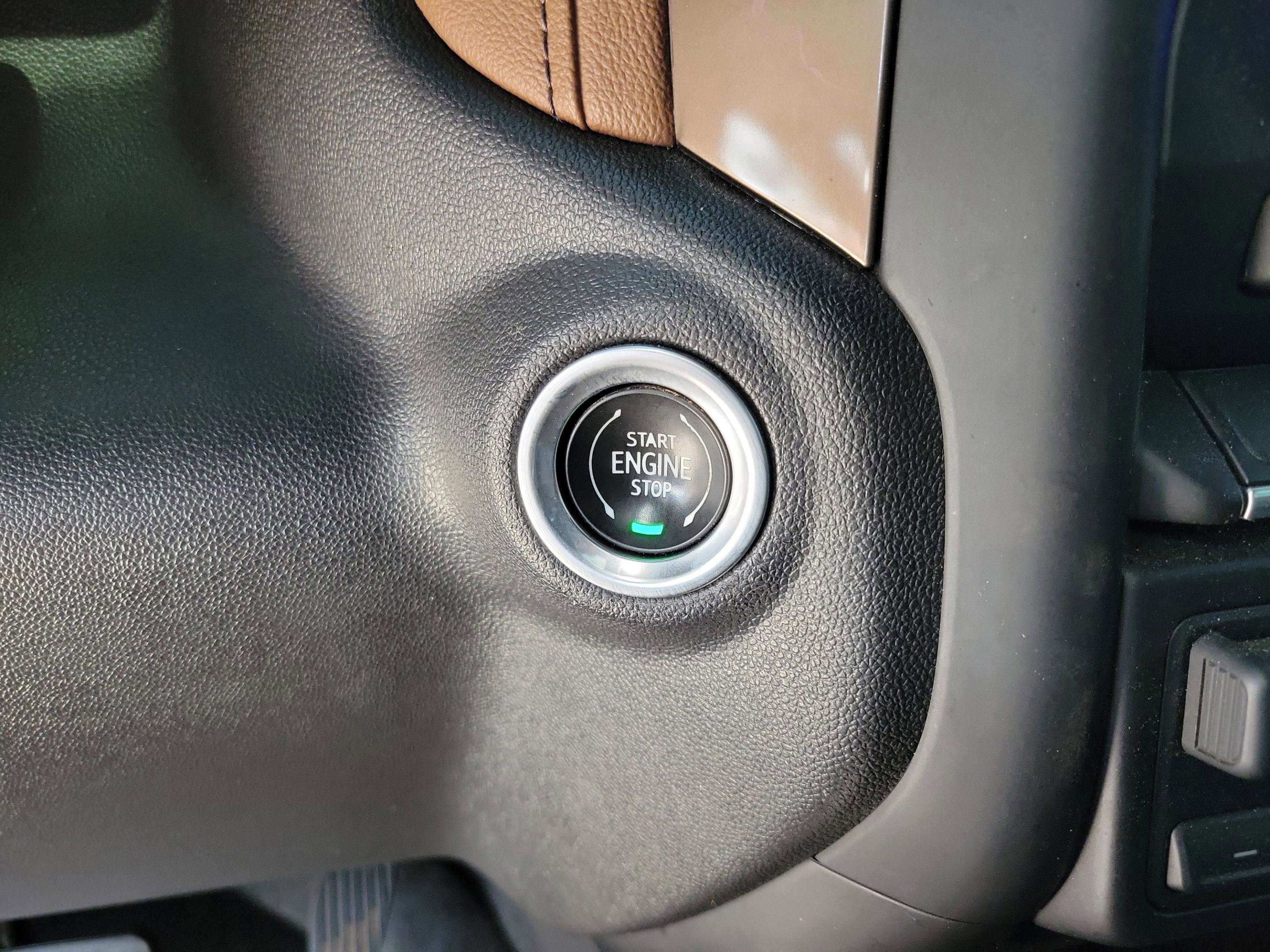 Used 2021 Chevrolet Silverado 1500 High Country AWD/4WD image 25