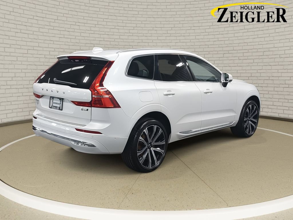 Used 2023 Volvo XC60 B6 Ultimate image 5
