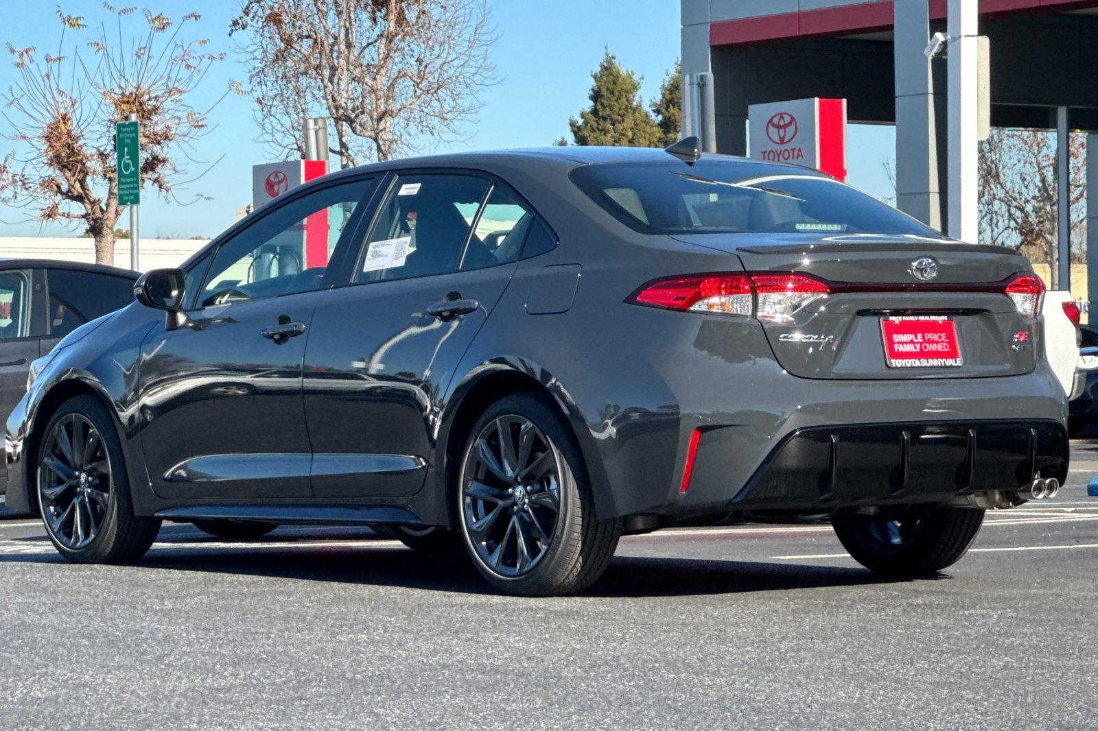 New 2026 Toyota Corolla SE image 7