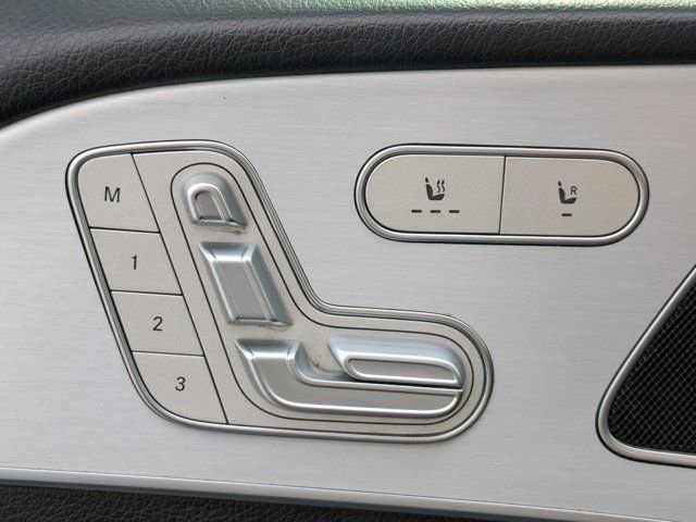 Used 2024 Mercedes-Benz GLE 450e 4MATIC image 18