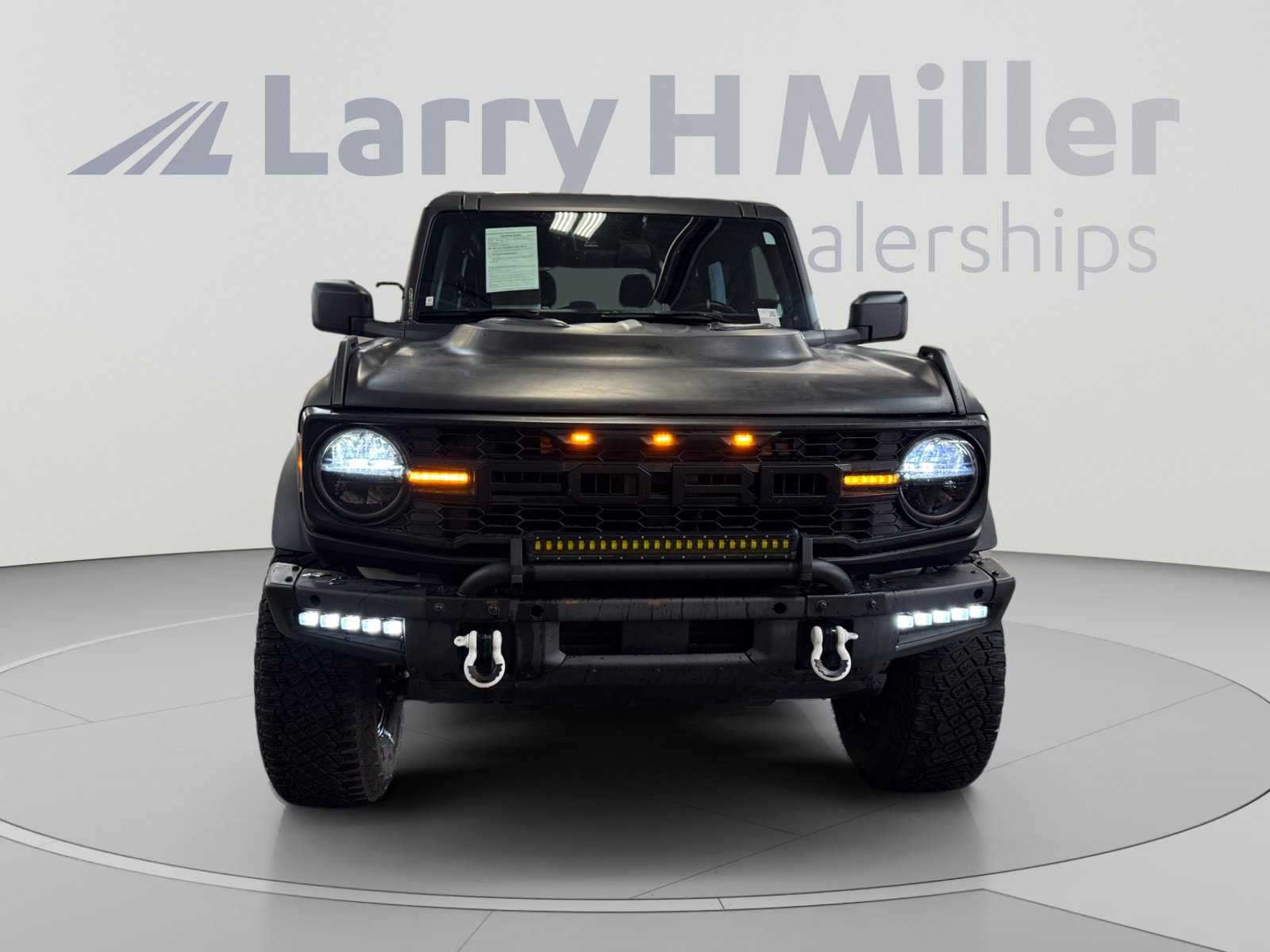 Used 2023 Ford Bronco 2-Door w/ Sasquatch Package AWD/4WD image 8