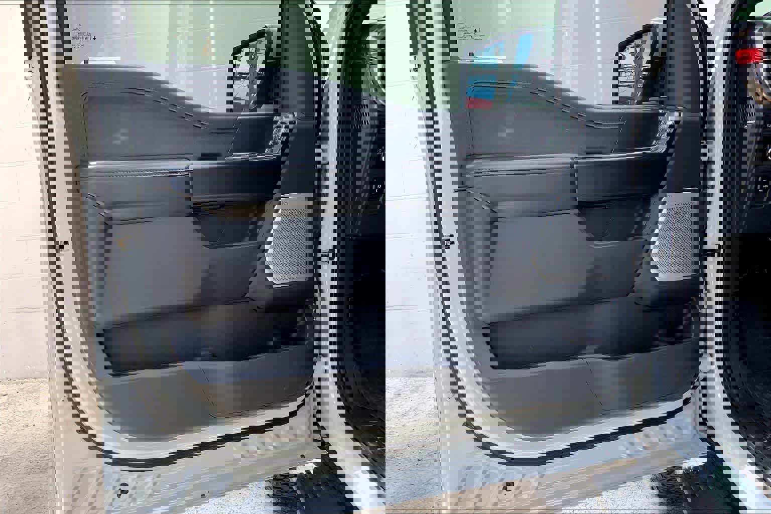 Used 2023 Ford F150 Raptor image 27