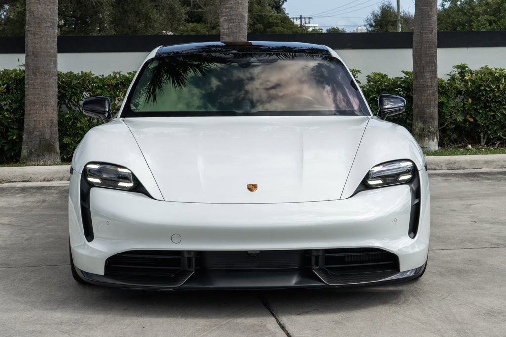 Used 2021 Porsche Taycan Turbo S image 12