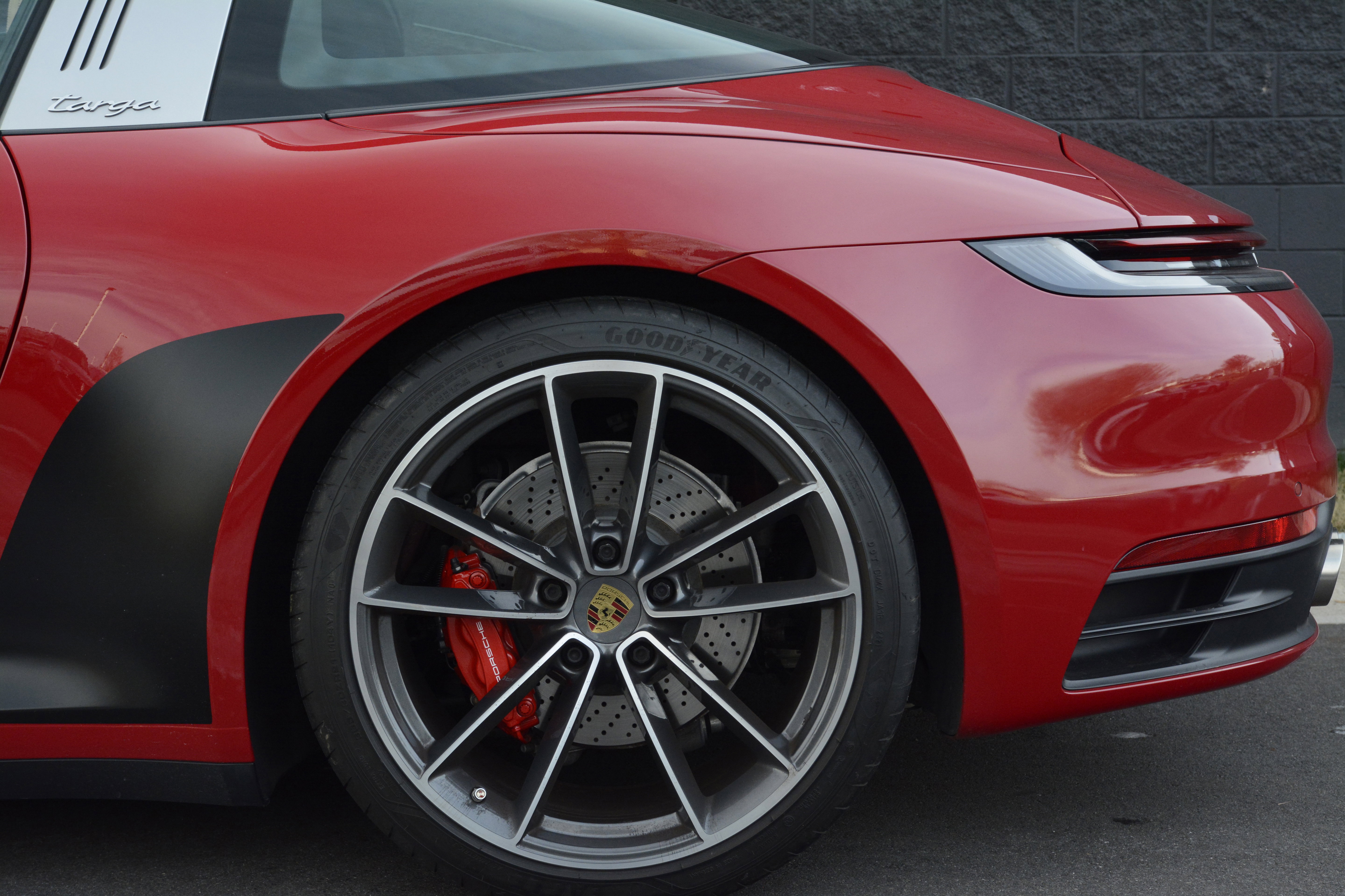 Certified 2021 Porsche 911 Targa 4S image 34