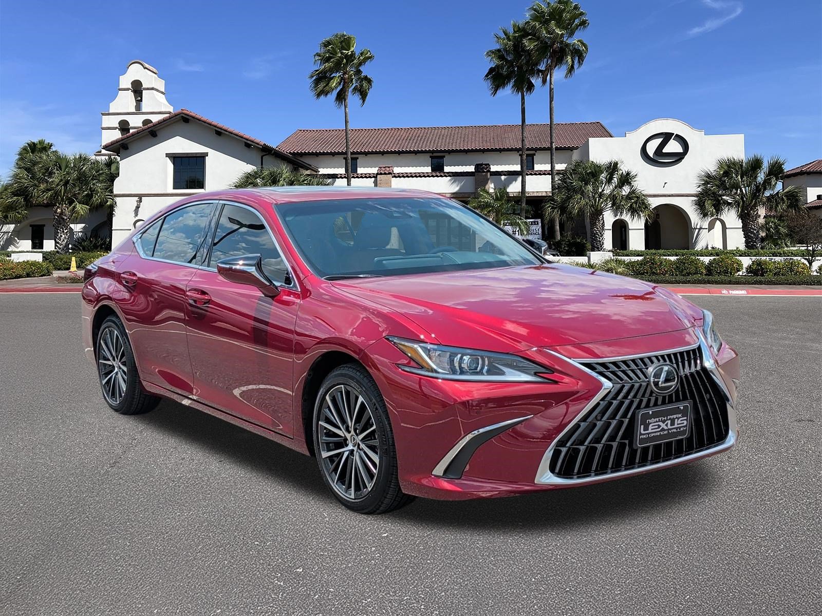 Certified 2025 Lexus ES 350 w/ Premium Package