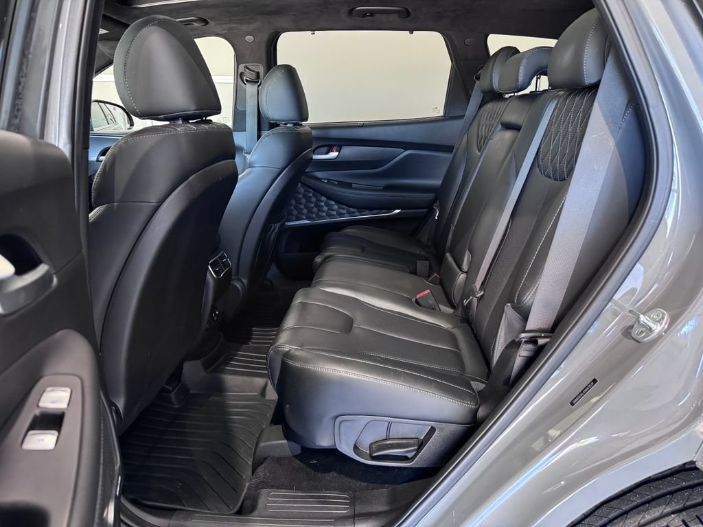 Used 2022 Hyundai Santa Fe Calligraphy AWD/4WD image 11